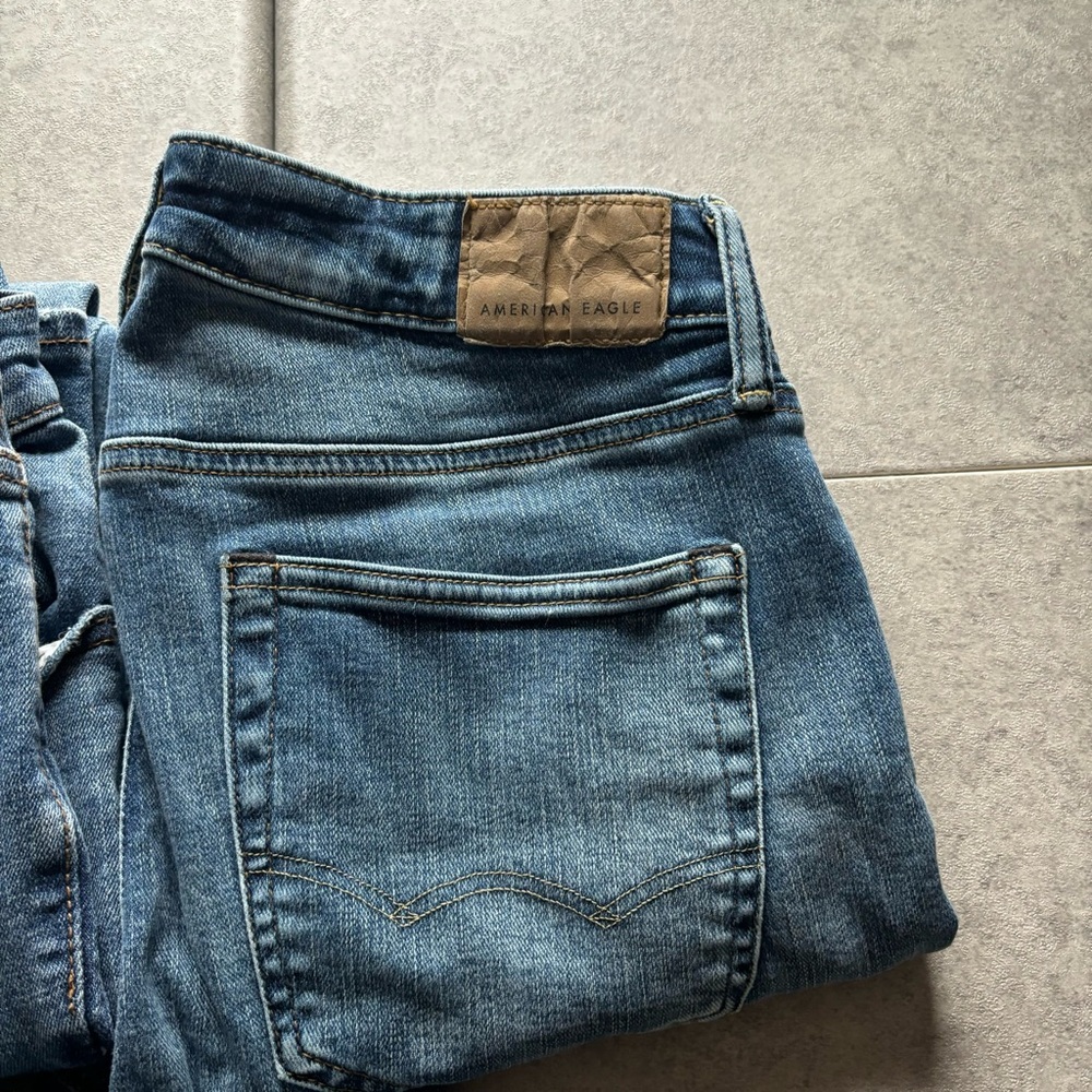 Lot of 3 mens light wash jeans 30x30 - Picture 3 of 8